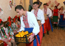 До дитячого притулку завітав Святий Миколай
