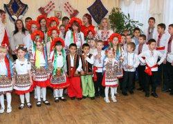До дитячого притулку завітав Святий Миколай