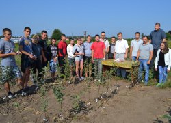 Журі та учасники конкурсу „Кращий окулірувальник – 2013”