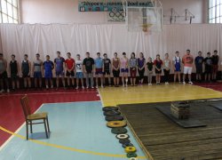 Парад учасників