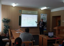Навчання потенційних учасників обслуговуючих кооперативів з ягідництва та сушіння фруктів